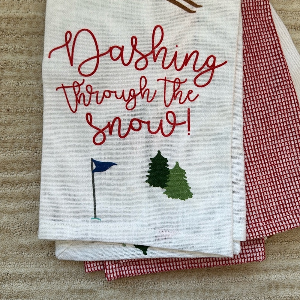Set of 3 Max Studio Dashing Through the Snow Skier holiday themed kitchen towels - Picture 15 of 16